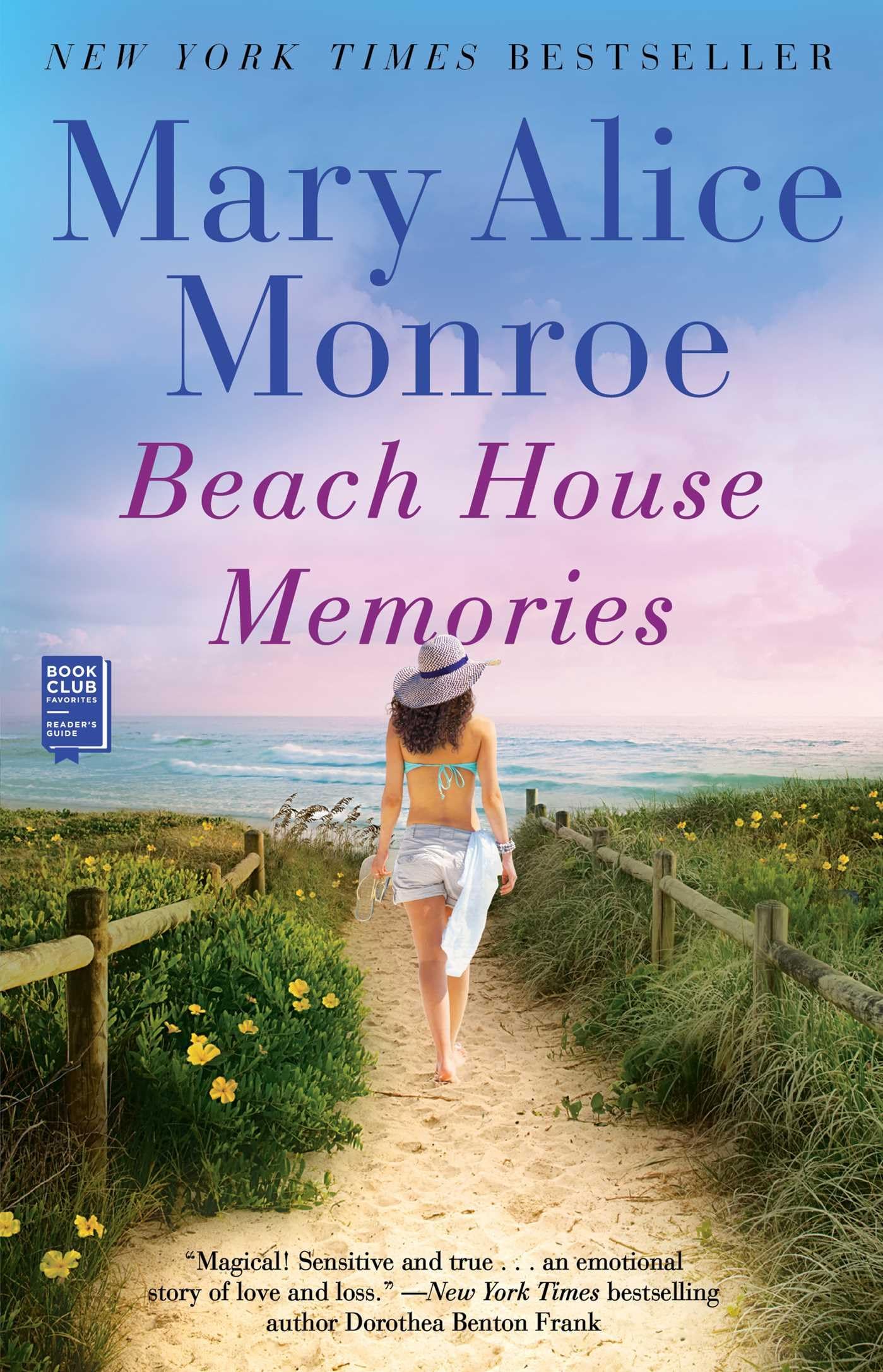 Beach House Memories (The Beach House) - paperback Monroe, Mary Alice
