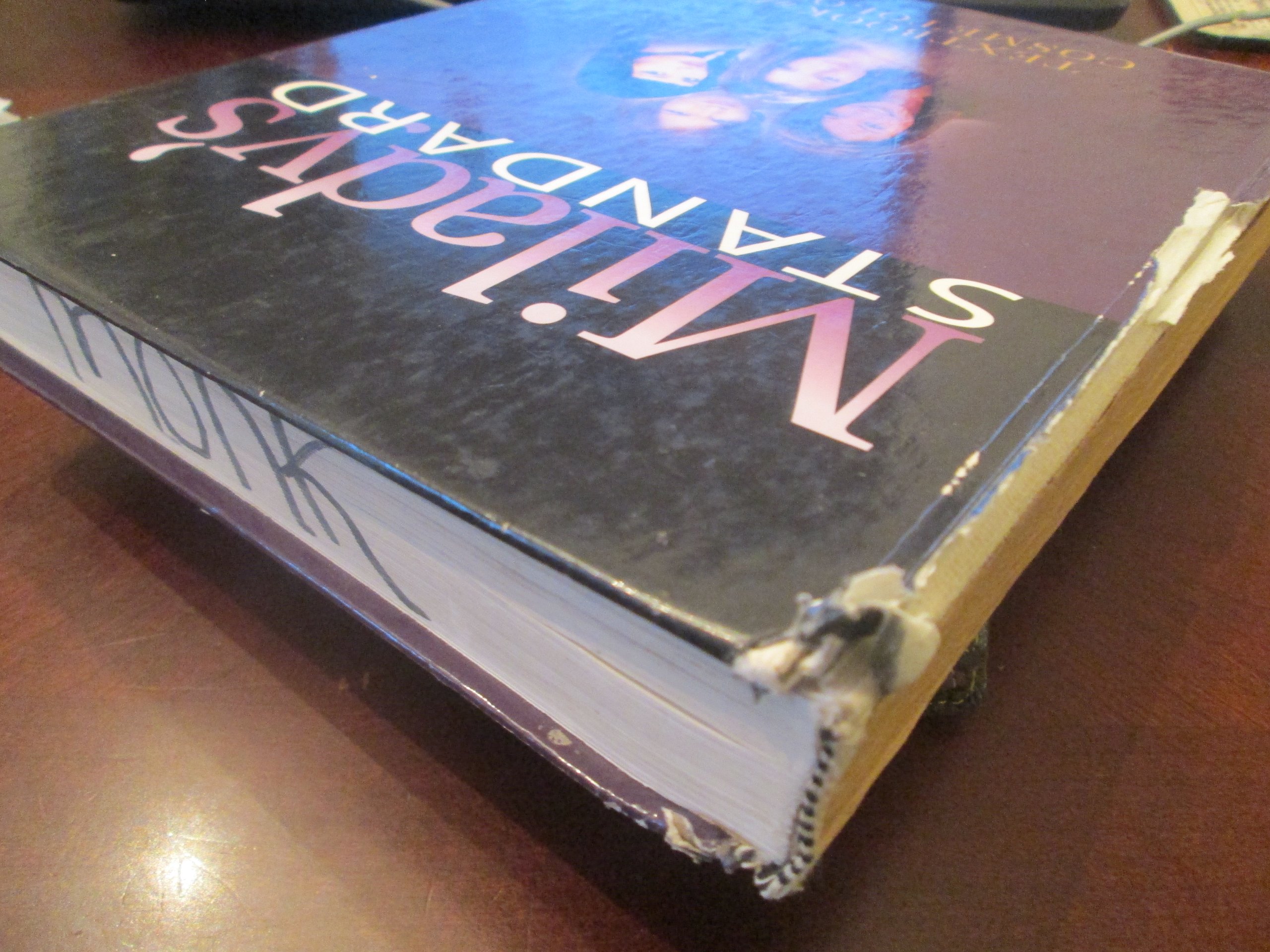 Milady’s Standard Textbook of Cosmetology 2000 Edition (Hardcover)